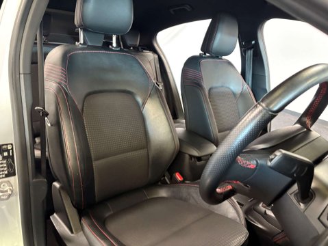 Ford Focus 1.0 Focus ST-Line X 5dr 12