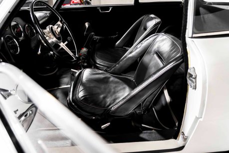 Alfa Romeo Giulietta SPRINT ZAGATO. 1 OF 200. EX COMPETITION CAR. EXTENSIVE DOCUMENTED HISTORY. 15