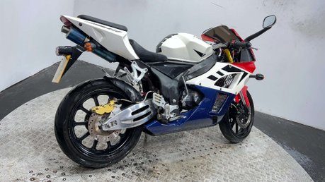 Ajp PR3 APC YAQI BLADE 125 2011 3K RARE RUNNING PROJECT BIKE 125CC 2