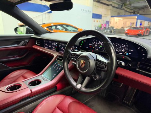 Porsche Taycan Performance Plus 93.4kWh Turbo S Saloon 4dr Electric Auto 4WD (761 ps) 21