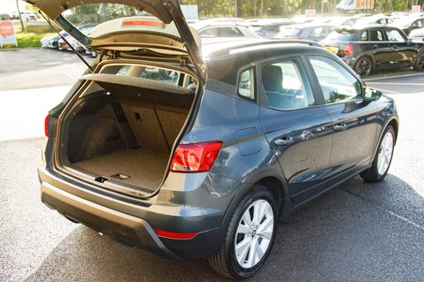 SEAT Arona TSI SE TECHNOLOGY 35