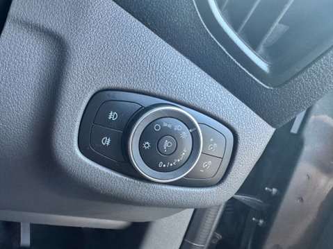 Ford Transit Connect 1.5 240 EcoBlue Limited Panel Van 5dr Diesel Manual L1 Euro 6 (s/s) (120 ps 22