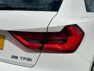 Audi A1 SPORTBACK TFSI TECHNIK 19
