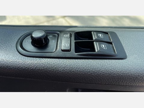 Volkswagen Transporter 2.0 TDI T28 Trendline L1 H1 4dr 22