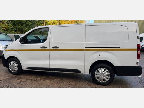 Vauxhall Vivaro 1.5 Turbo D 2900 Dynamic Panel Van 6dr Diesel Manual L2 H1 Euro 6 (s/s) (10 13