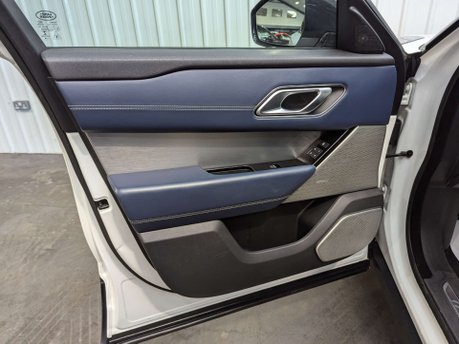 Land Rover Range Rover Velar 2.0 Range Rover Velar R-Dynamic HSE P250 Auto 4WD 5dr 52