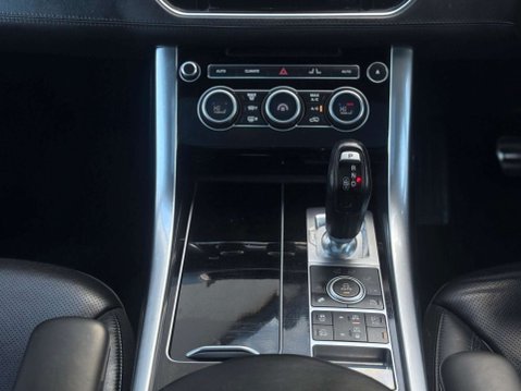 Land Rover Range Rover Sport 3.0 SD V6 Autobiography Dynamic Auto 4WD Euro 6 (s/s) 5dr 61
