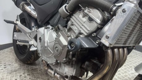 Honda CB 1998 42K GOOD COMMUTER BIKE NEW MOT SERVICED 600CC NAKED 24