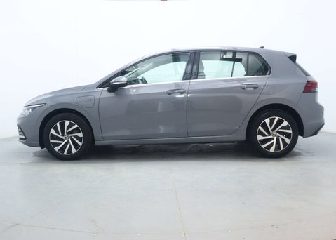 Volkswagen Golf 1.4 TSI 13kWh Style Hatchback 5dr Petrol Plug-in Hybrid DSG Euro 6 (s/s) (2 9