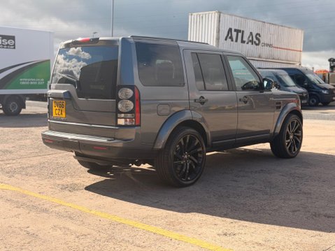 Land Rover Discovery 3.0 SD V6 Graphite Auto 4WD Euro 6 (s/s) 5dr 19