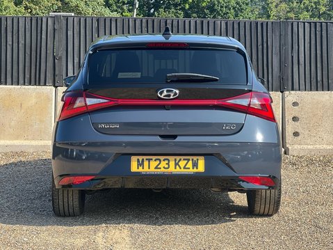 Hyundai i20 T-GDI PREMIUM MHEV 8