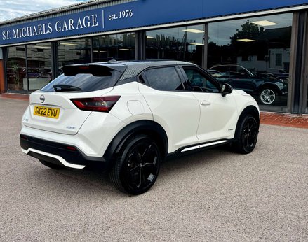 Nissan Juke 1.6 Juke Premiere Edition HEV CVT 5dr 8