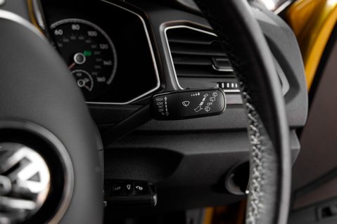 Volkswagen T-Roc SE TSI EVO DSG 17