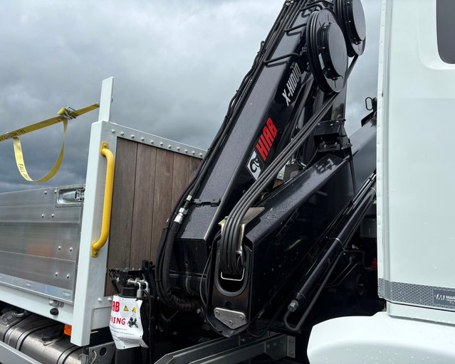 Iveco S-Way AD260S36Y/PS c/w HIAB X-HIDUO crane (29563) *new*