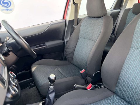 Toyota Yaris 1.3 Yaris TR VVT-i 5dr 57