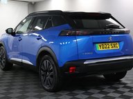 Peugeot 2008 GT PREMIUM 10