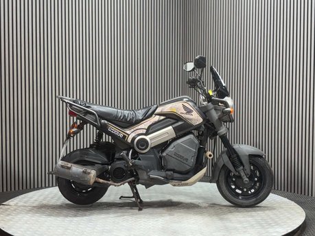 Honda Navi 110 2 FORMER OWNERS RUNNING PROJECT BIKE MINI MONKEY BIKE