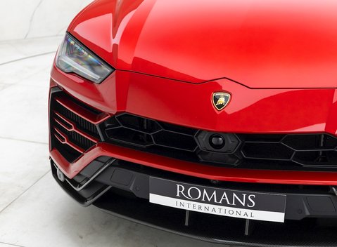 Lamborghini Urus 26