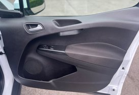 Ford Transit Courier LIMITED L1 EURO 6 VAN 18