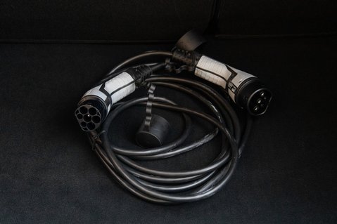 Peugeot 208 GT PREMIUM 38