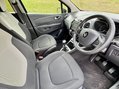 Renault Captur ICONIC TCE 14