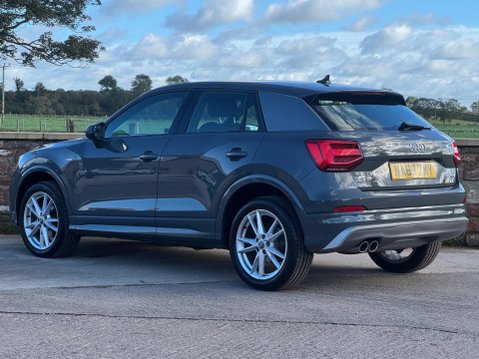 Audi Q2 1.5 TFSI CoD 35 S line S Tronic Euro 6 (s/s) 5dr 3