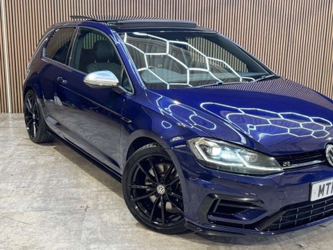 Volkswagen Golf 2.0 Golf R TSi Semi-Auto 4WD 3dr 14