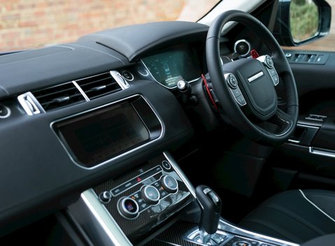Land Rover Range Rover Sport 5.0 SVR 16