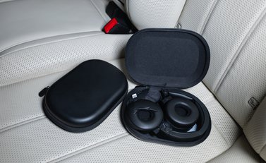 Bentley Bentayga V8 AZURE EWB First Edition 25