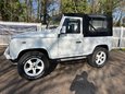Land Rover Defender 90 TD 10