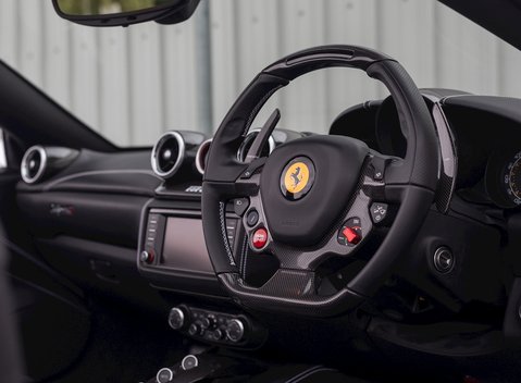 Ferrari California T 13