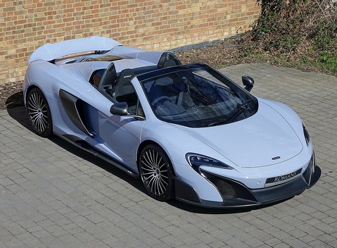 McLaren 675 LT Spider 29