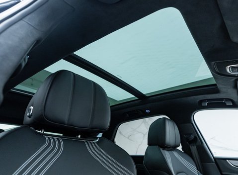 Bentley Bentayga V8 S 15