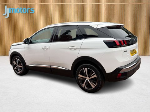 Peugeot 3008 1.2 PureTech Allure SUV 5dr Petrol Manual Euro 6 (s/s) (130 ps) 35