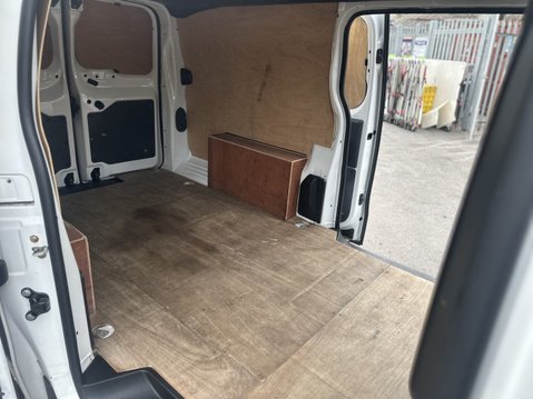 Vauxhall Vivaro L2H1 2900 DYNAMIC S/S 12