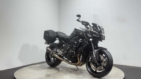 Yamaha MT-10 1000 Hyper-naked Mt 35k serviced extras new battery and MOT 2