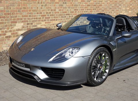 Porsche 918 Spyder 12
