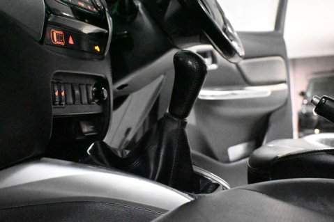 Mitsubishi L200 DI-D 4WD WARRIOR DCB 19