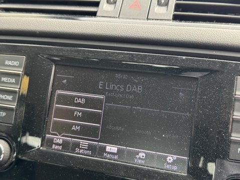 Skoda Octavia 1.6 TDI S DSG Euro 5 (s/s) 5dr 11