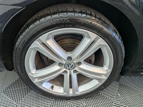 Volkswagen CC 2.0 TDI BlueMotion Tech R-Line DSG Euro 6 (s/s) 4dr 10