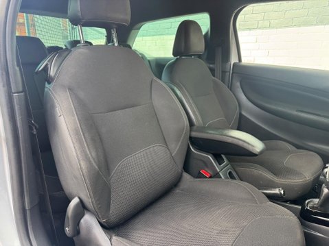 Citroen DS3 1.6 VTi DStyle Plus Euro 5 3dr 9
