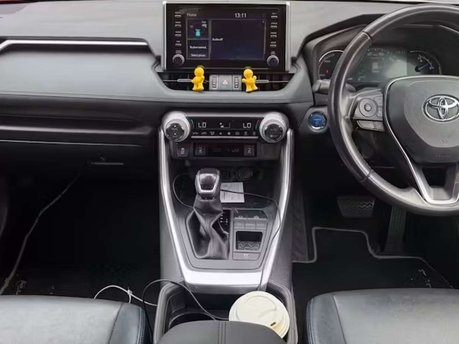 Toyota Rav4 2.5 VVT-h GPF Dynamic SUV 5dr Petrol Hybrid CVT Euro 6 (s/s) (218 ps) 7