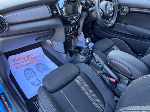 Mini Hatch COOPER SPORT 41