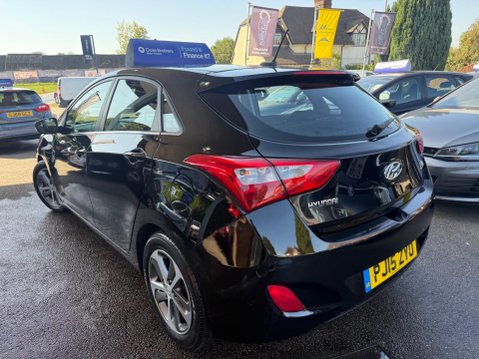Hyundai i30 1.4 Blue Drive SE Nav Euro 6 (s/s) 5dr 12