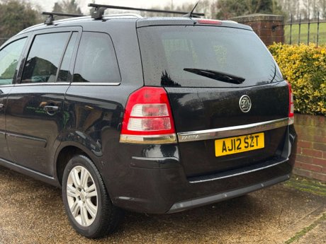Vauxhall Zafira 1.8 Zafira Design Nav 5dr 19