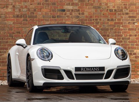 Porsche 911 (991.2) Carrera 4 GTS 1