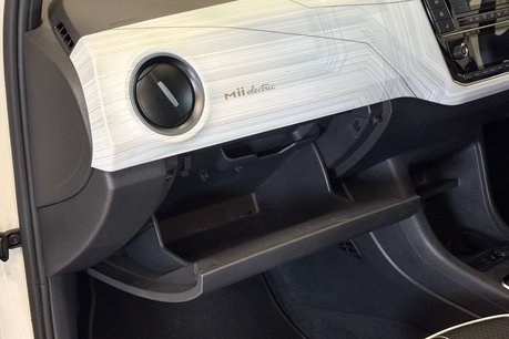 SEAT Mii 36.8kWh Hatchback 5dr Electric Auto (83 ps) 16