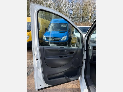 Peugeot Expert 2.0 HDi Panel Van 4dr Diesel Manual L1 H1 (168 g/km, 128 bhp) 36