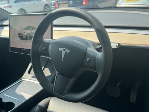 Tesla Model Y (Dual Motor) Long Range SUV 5dr Electric Auto 4WDE (384 bhp) 11