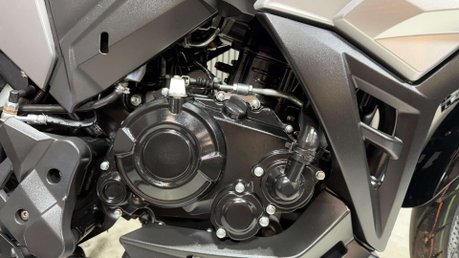 Lexmoto LS-Z 2024 ONLY 1K 1 OWNER NAKED 125CC BIKE LONG MOT 27
